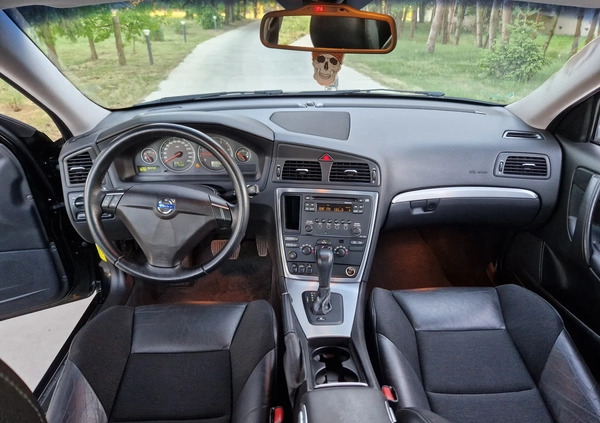 Volvo S60 cena 26900 przebieg: 238000, rok produkcji 2007 z Andrychów małe 191